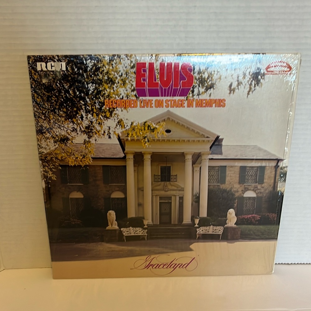 Vinyl Records Elvis Presley Recorded Live On Stage in Memphis Graceland